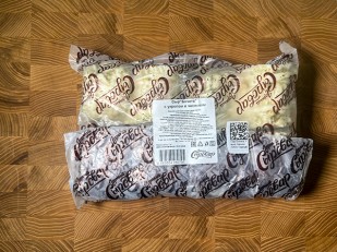 Сыр 150 гр ГОРНЫЙ СЫРОВАР (Ассорти копчёный с парикой): Сыр 1 кг ГОРНЫЙ СЫРОВАР (Бочата с укропом и чесноком)