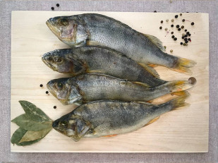 Японские снеки и крекеры: Окунь речной вяленый